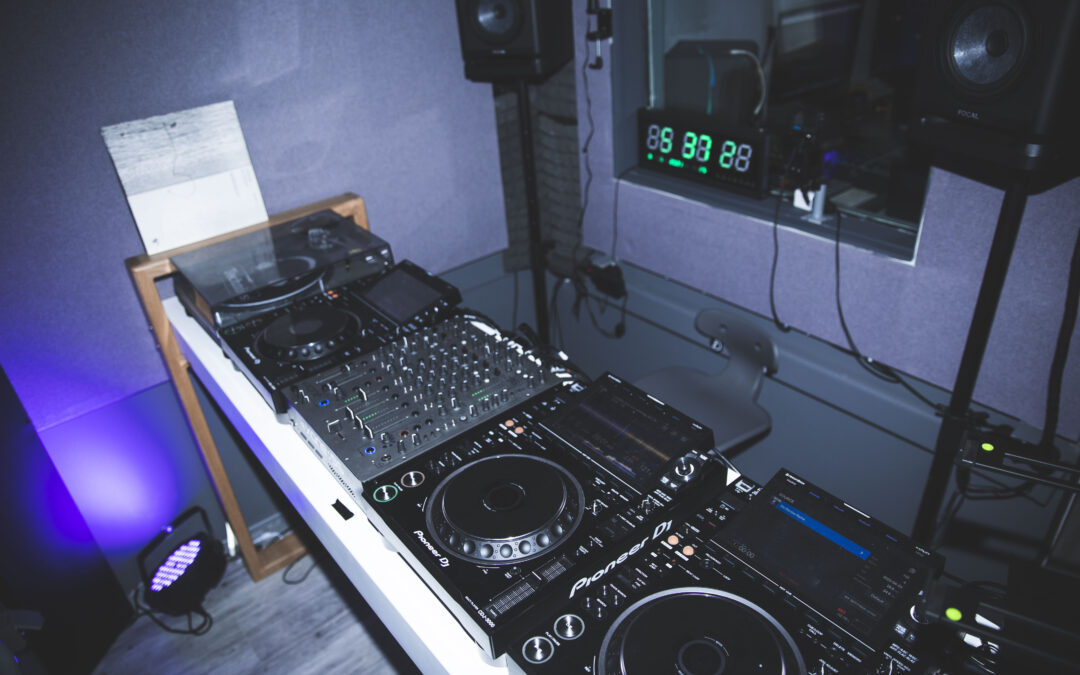reform Studios: Rent DJ practice booth in Thessaloniki